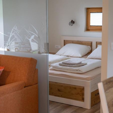 Holiday Home Virida, App Leopold III Ivancna Gorica Ngoại thất bức ảnh