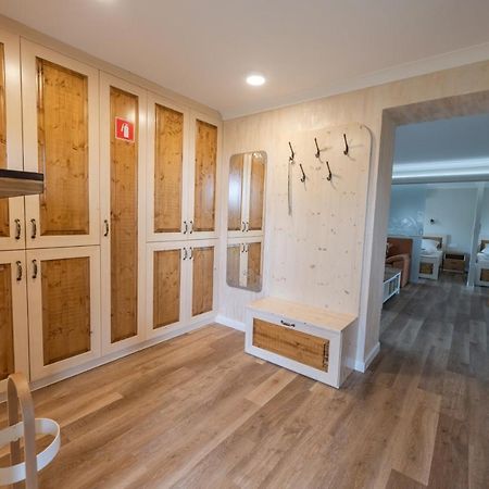 Holiday Home Virida, App Leopold III Ivancna Gorica Ngoại thất bức ảnh