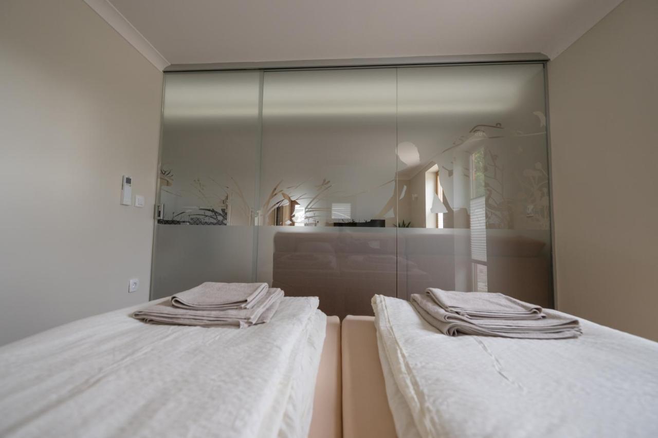 Holiday Home Virida, App Leopold III Ivancna Gorica Ngoại thất bức ảnh