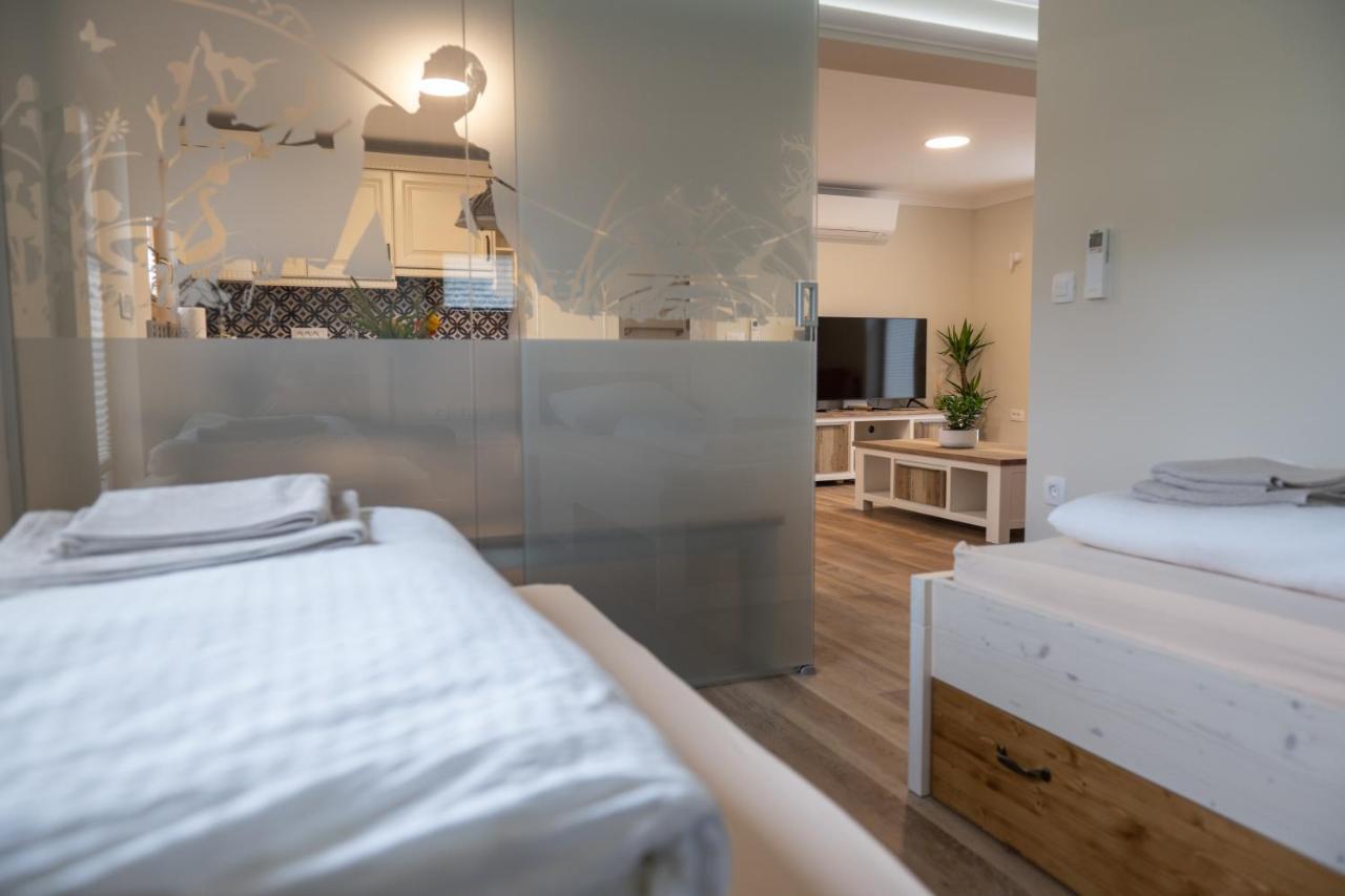 Holiday Home Virida, App Leopold III Ivancna Gorica Ngoại thất bức ảnh