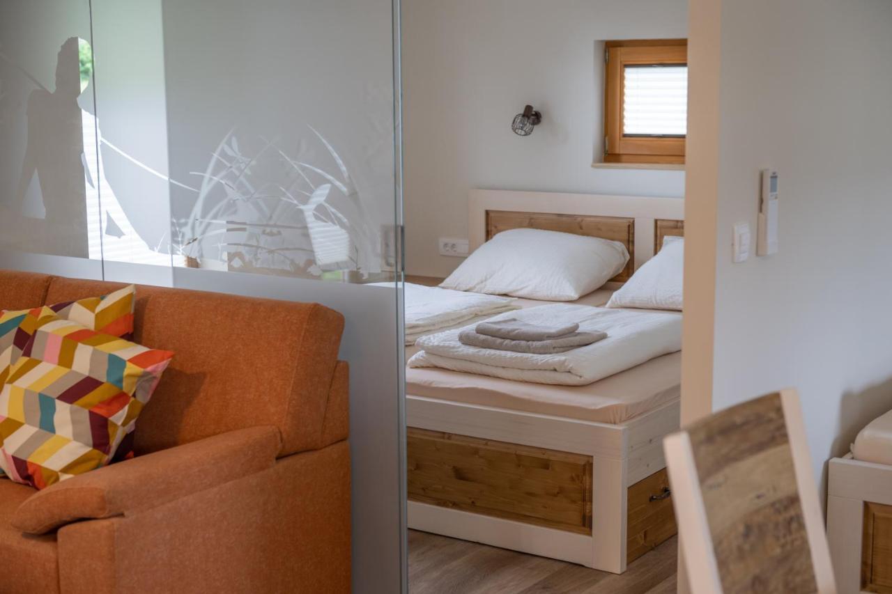 Holiday Home Virida, App Leopold III Ivancna Gorica Ngoại thất bức ảnh