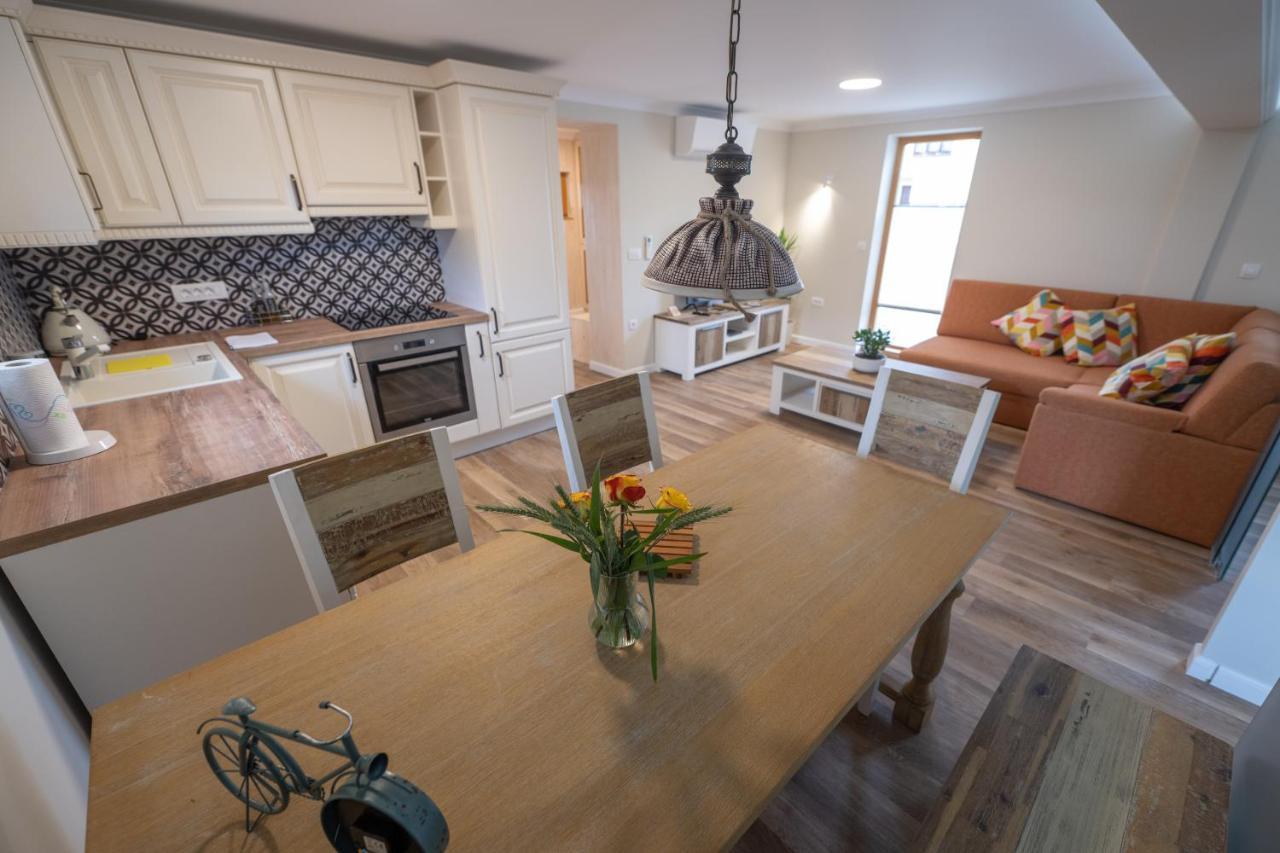 Holiday Home Virida, App Leopold III Ivancna Gorica Ngoại thất bức ảnh