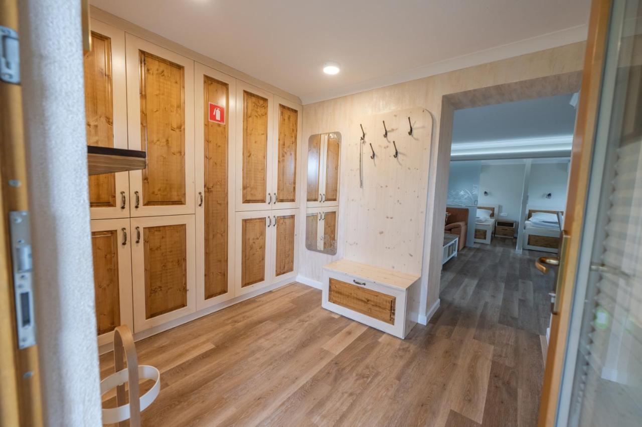 Holiday Home Virida, App Leopold III Ivancna Gorica Ngoại thất bức ảnh